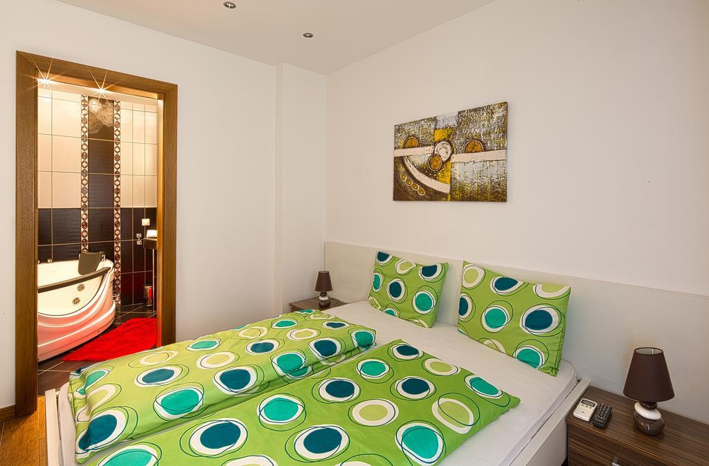 Montelux Apartments Будва Стая снимка