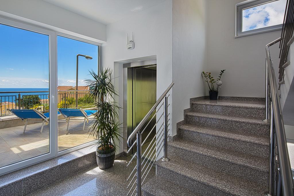 Montelux Apartments Будва Стая снимка