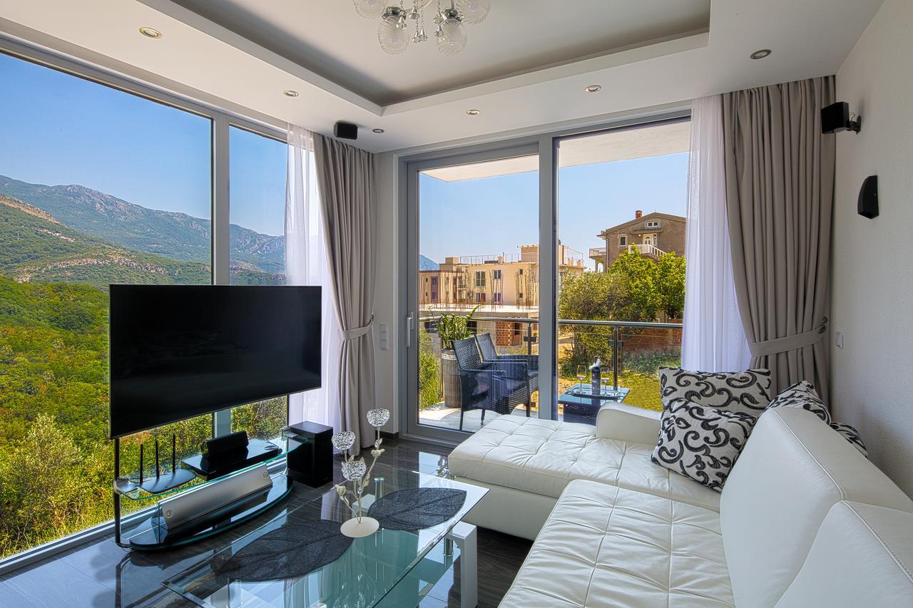 Montelux Apartments Будва Екстериор снимка
